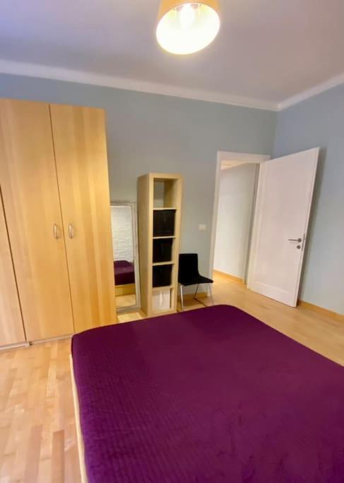 Apartment Lovely Near Metro A Re Di Rome